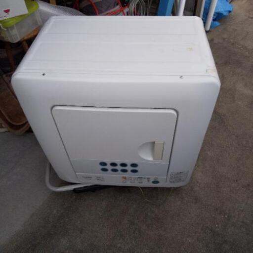 東芝衣類乾燥機　ちゃんと使えます。