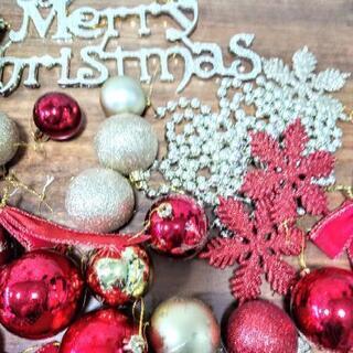決まりました！クリスマスツリーの飾り 電飾 オーナメントの画像
