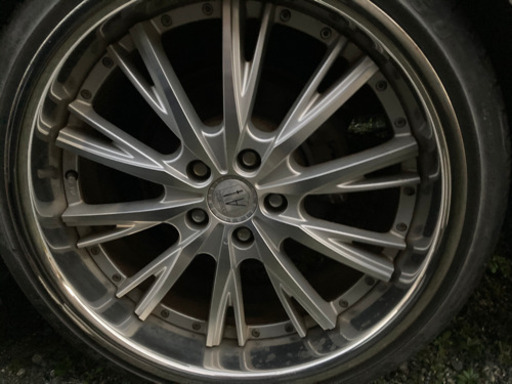 ホイール20インチ