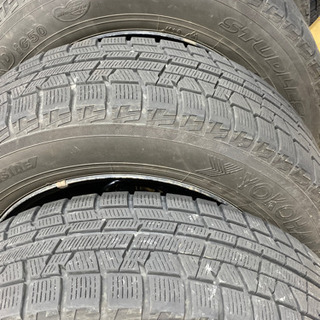 スタッドレスタイヤ　195/65/15 ヨコハマ50の画像