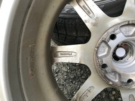 114.3 5穴　トヨタ　クラウン　ヴォクシーなどスタッドレス