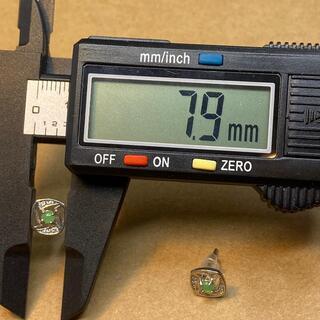 ピアス 本翡翠 ヒスイ 緑色 縁起物 誕生日プレゼント 金運アップ 本物保証の画像