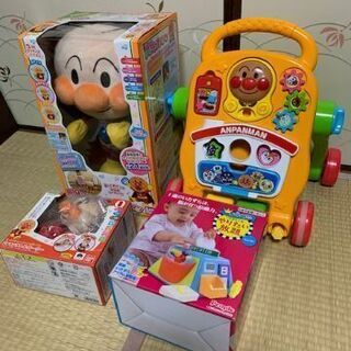 【お取引中】アンパンマンおもちゃ3点と歩行補助手押し車　＜０才～...
