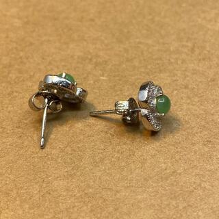 ピアス 花 本翡翠 ヒスイ 緑色 縁起物 誕生日プレゼント 天然石 本物保証05の画像
