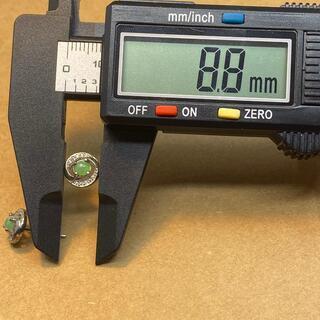 ピアス 本翡翠 ヒスイ 緑色 艶美麗 誕生日プレゼント 金運アップ 本物保証 2022072701の画像