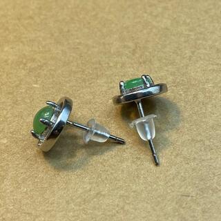 ピアス 本翡翠 ヒスイ 緑色 縁起物 誕生日プレゼント 金運アップ 本物保証24の画像