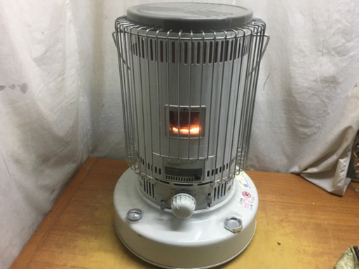 石油ストーブ(トヨトミKS-67A)2013年製