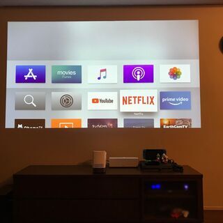 LG HF85JG 超短焦点プロジェクターの画像