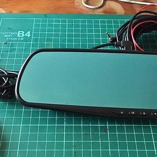 ミラー型　ドライブレコーダー