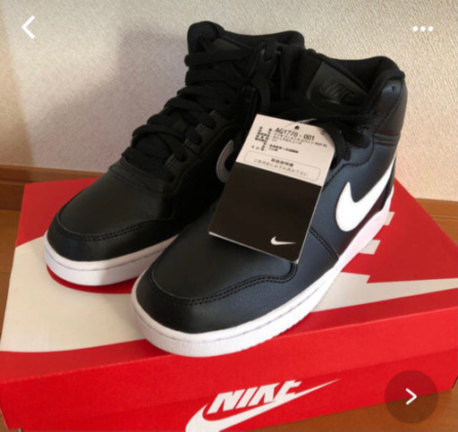 NIKE シューズ