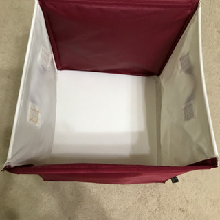 軽くて便利！折りたためるBOX 赤の画像