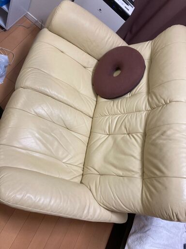 2人掛けハイバック合皮ソファ【ニトリ】