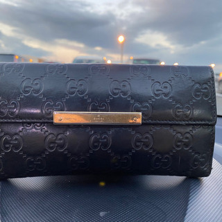 GUCCI サイフ