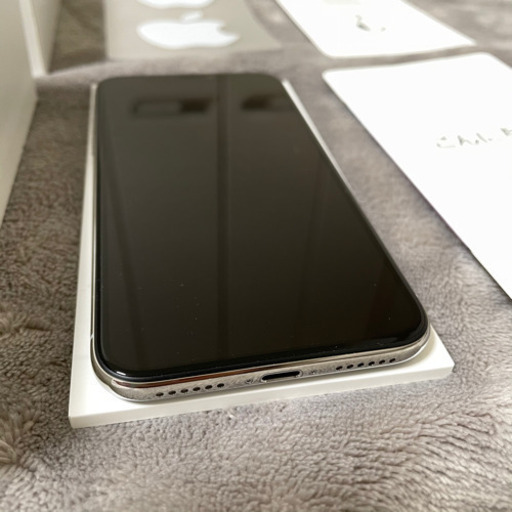 iPhone X Silver 256 GB SIMフリー
