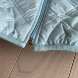 中綿？　アウター　ユニクロ　水色95せんちの画像