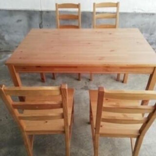 【取引中】IKEA ダイニングテーブル イス４脚セット