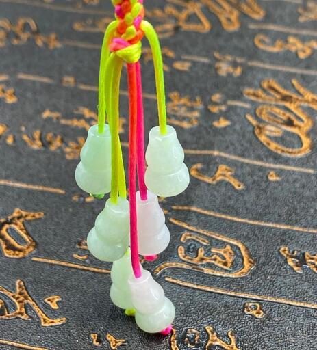 福袋 ストラップ 瓢箪 本翡翠 ヒスイ 艶美麗 誕生日プレゼント 天然石