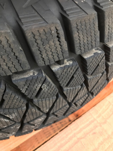 スタッドレスタイヤ 70 265/R16 ホイール付き 4本