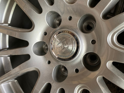 225/65R17 スタッドレスタイヤ　ホイール・ナット付
