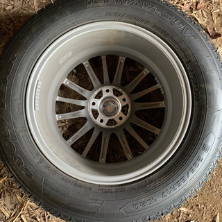 225/65R17 スタッドレスタイヤ　ホイール・ナット付の画像