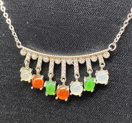 ネックレス セット 本翡翠 ヒスイ フリーサイズ 三色 誕生日プレゼント 天然石 本物保証