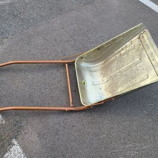 金属製スノーダンプ