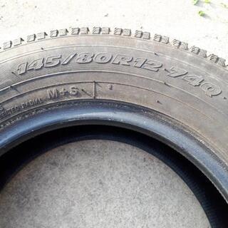 スタッドレスタイヤ　3本