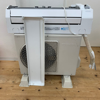 A11-352 TOSHIBA エアコン RAS-225SP 2016年製