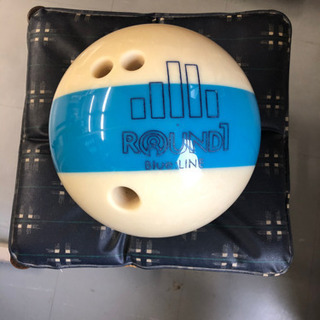 中古品　ボーリング球　