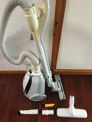 HITACHI コード式 ゴミダッシュサイクロン掃除機