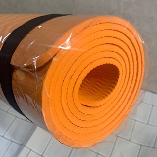 ◆新品未開封◆ ヨガマット  オレンジの画像