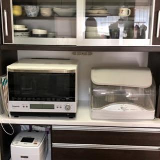 カップボード　食器棚