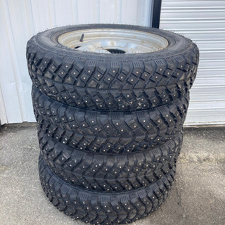 スパイクタイヤ　中古　175/80R16  ５穴