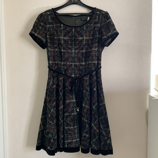 L’EST ROSE 花柄ワンピース 2 膝上の画像