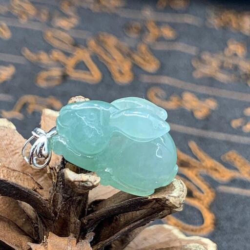 福袋 ネックレス 兎 氷ヒスイ 本翡翠 誕生日プレゼント 18kゴールド 鑑別書 福袋 ネックレス 兎 氷ヒスイ 本翡翠 誕生日プレゼント 18kゴールド 鑑別書