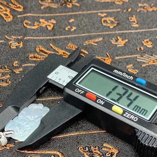 福袋 ネックレス イノシシ 本翡翠 氷ヒスイ 誕生日プレゼント 亥年 金運UP 鑑別書