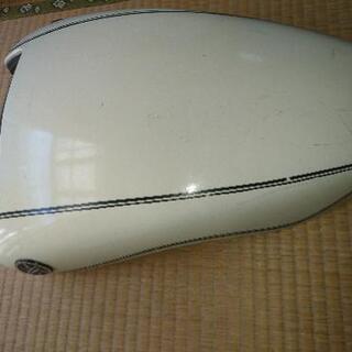 ヤマハ１型Vmaxタンクカバー、フェンダー類売ります。      の画像