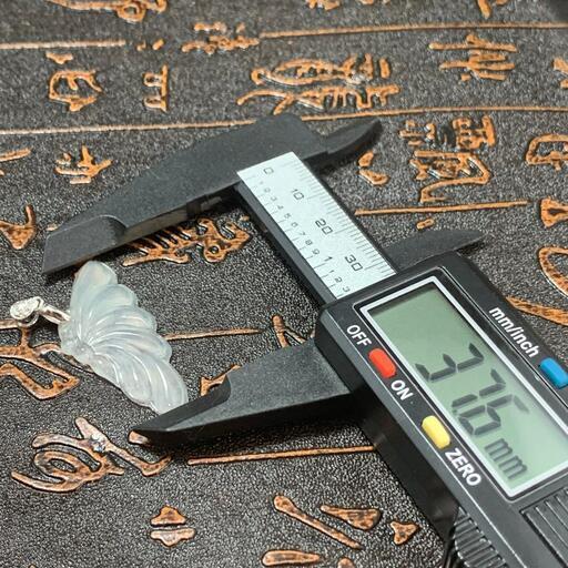 福袋 ネックレス 蝶々 本翡翠 氷ヒスイ透明感 誕生日プレゼント 天然石 鑑別書有
