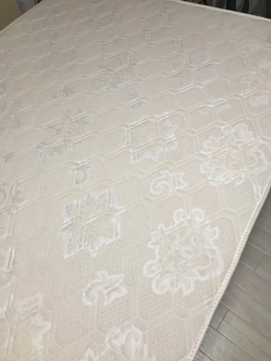 値段交渉可能　マニフレックス　マットレス　モデル246 ダブルサイズ