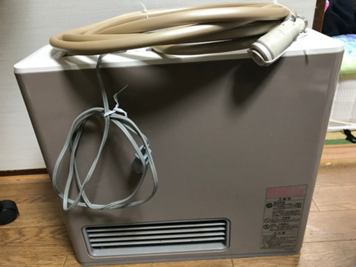 ガスファンヒーター　gfh-2404s