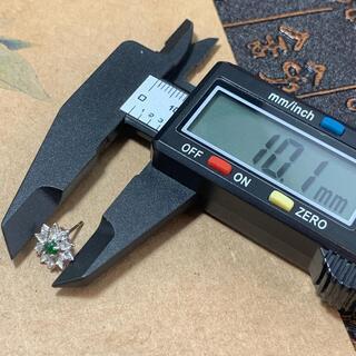 ピアス ミャンマー産 天然本翡翠 氷ヒスイ A貨 鑑別書有 緑 グレーン 2022072203の画像