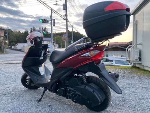 オートショップable 02111008S スズキ アドレスV125S ワインレッド 関東圏内 即日配送 激安配送料金3000円〜。 他にも多数出品中！！オートショップableで検索♩ 修理や買取も可能です！クレジット分割、代引き支払い可能！平均在庫日数3日 業者卸にも