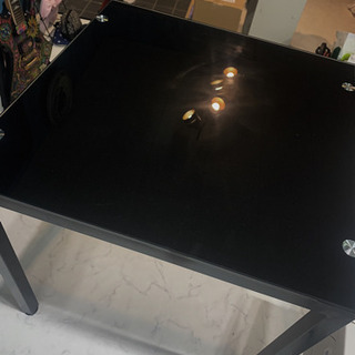 IKEAのガラステーブル差し上げますの画像