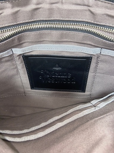 Vivienne Westwood ポーチ