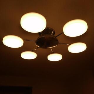 KOIZUMI LEDシャンデリア AA 42108 Lの画像