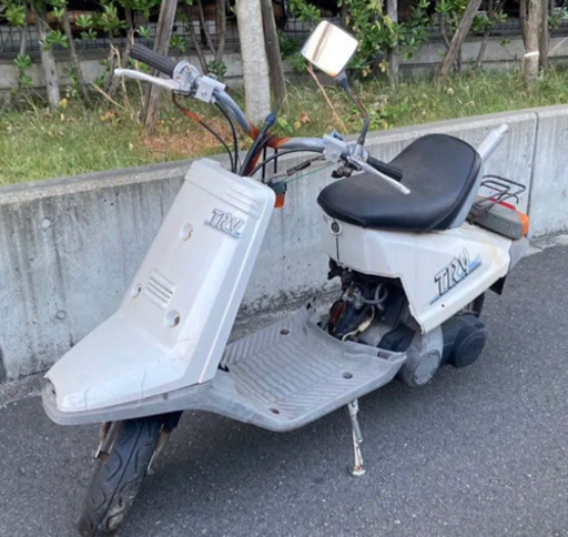 神奈川　ヤマハ　トライ　不動車　書類あり　ジャンク扱い