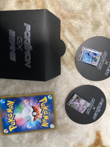 ポケモン✖️beams コラボ　カードとバッチ付き