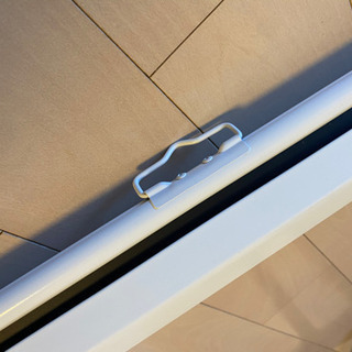 【美品・半額】プロジェクタースクリーン 100インチ の画像