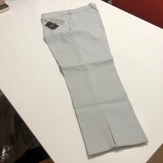 【新品】レディースパンツ⑤の画像