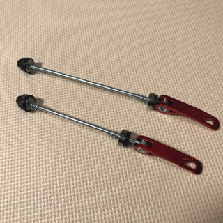 赤色　クイックリリース　クイックレリーズの画像